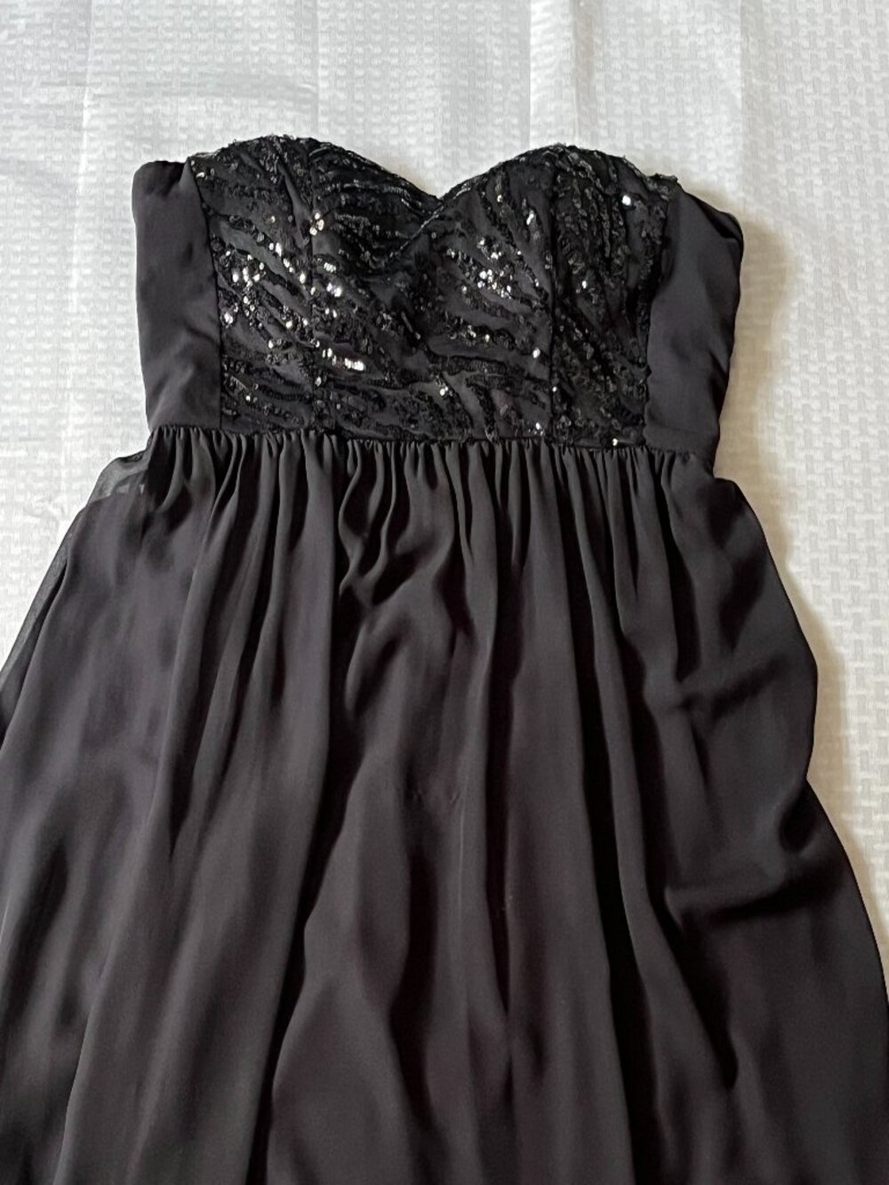 Coquette Black chiffon dress with sequin , size large, holyday partie wedding.
